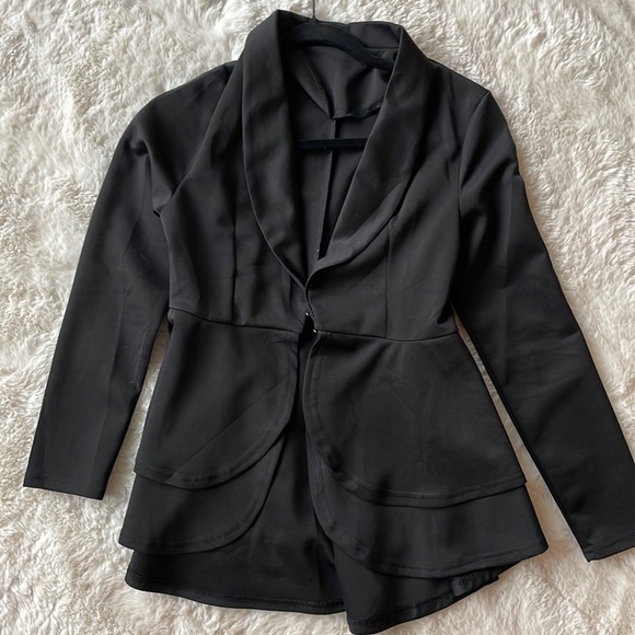 Women’s blazer - Picture 1 of 2